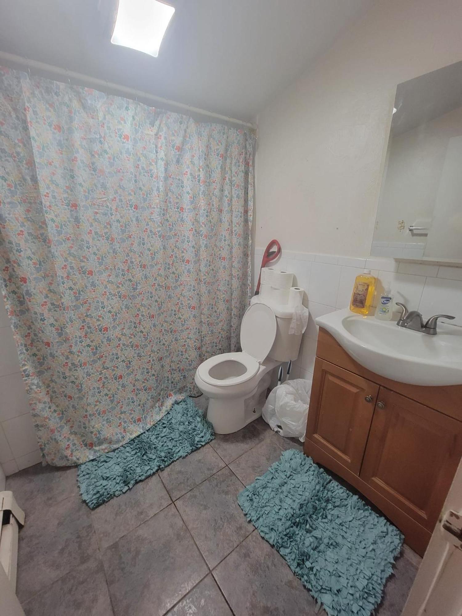 Private Bedroom Near Бостън Екстериор снимка